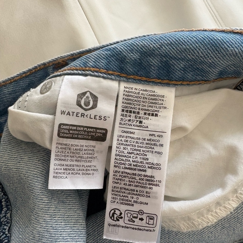Levi's® Premium Middy Bootcut Women's Jeans - Size W29/L27 - Picture 3 of 9